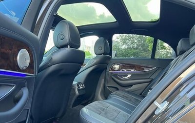 Mercedes-Benz E-Класс, 2016 год, 3 300 000 рублей, 1 фотография