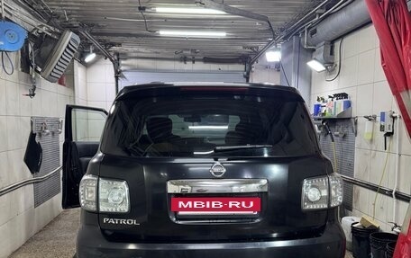 Nissan Patrol, 2011 год, 1 800 000 рублей, 5 фотография