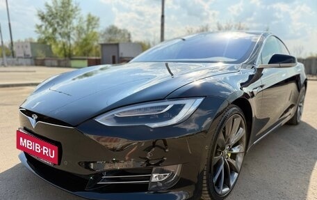 Tesla Model S I, 2017 год, 4 500 000 рублей, 2 фотография
