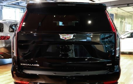 Cadillac Escalade V, 2024 год, 19 500 000 рублей, 4 фотография