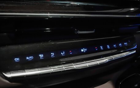 Cadillac Escalade V, 2024 год, 19 500 000 рублей, 11 фотография