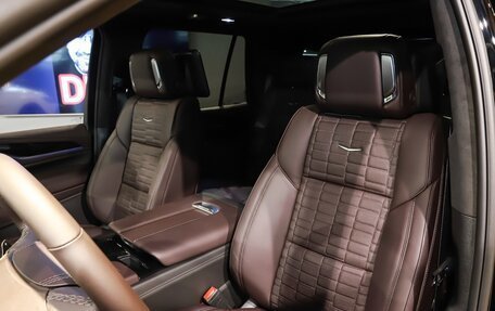 Cadillac Escalade V, 2024 год, 19 500 000 рублей, 8 фотография