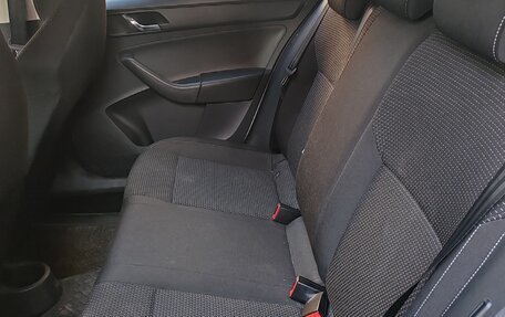 Skoda Rapid I, 2015 год, 1 140 000 рублей, 10 фотография