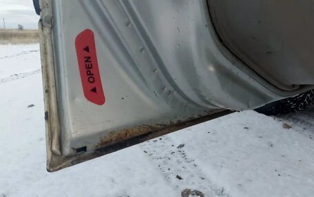 Nissan Almera, 2001 год, 250 000 рублей, 6 фотография
