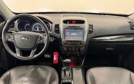 KIA Sorento II рестайлинг, 2014 год, 1 875 000 рублей, 15 фотография