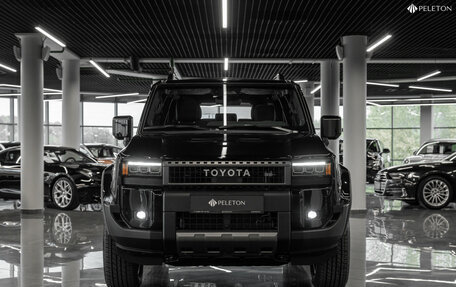Toyota Land Cruiser Prado, 2025 год, 10 900 000 рублей, 3 фотография