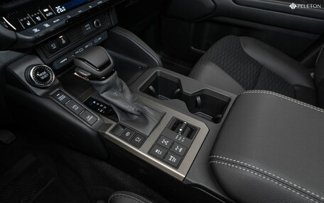 Toyota Land Cruiser Prado, 2025 год, 10 900 000 рублей, 20 фотография