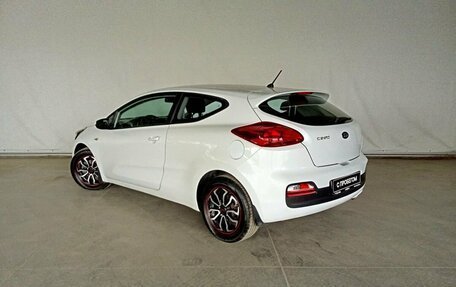 KIA cee'd III, 2015 год, 1 047 000 рублей, 4 фотография