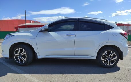 Honda Vezel, 2016 год, 1 800 000 рублей, 3 фотография