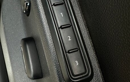 Volkswagen Tiguan II, 2017 год, 3 200 000 рублей, 11 фотография