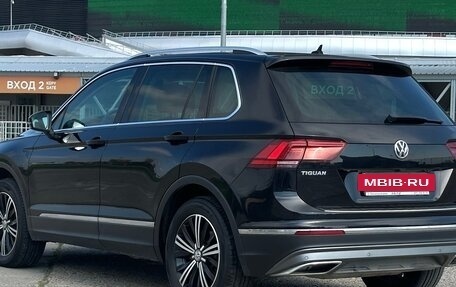 Volkswagen Tiguan II, 2017 год, 3 200 000 рублей, 7 фотография