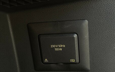Volkswagen Tiguan II, 2017 год, 3 200 000 рублей, 24 фотография
