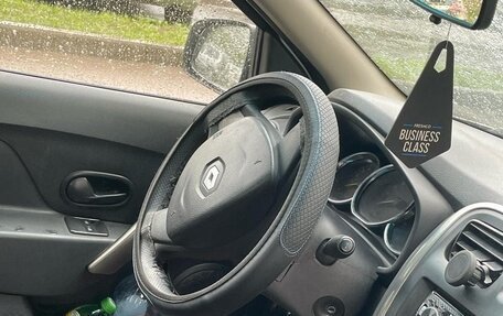 Renault Logan II, 2018 год, 505 000 рублей, 2 фотография