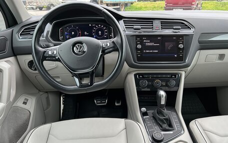 Volkswagen Tiguan II, 2020 год, 3 600 000 рублей, 13 фотография