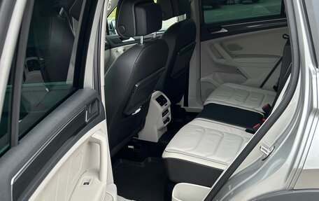 Volkswagen Tiguan II, 2020 год, 3 600 000 рублей, 9 фотография