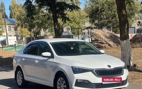Skoda Rapid II, 2021 год, 1 890 000 рублей, 14 фотография