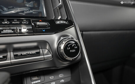 Lexus LX, 2025 год, 16 350 000 рублей, 33 фотография