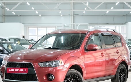 Mitsubishi Outlander III рестайлинг 3, 2010 год, 1 349 000 рублей, 4 фотография