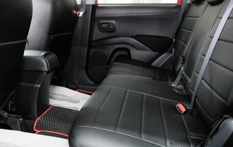 Mitsubishi Outlander III рестайлинг 3, 2010 год, 1 349 000 рублей, 21 фотография