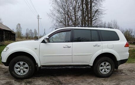Mitsubishi Pajero Sport II рестайлинг, 2013 год, 1 500 000 рублей, 2 фотография