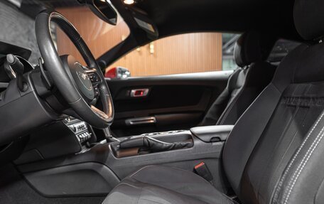 Ford Mustang VI рестайлинг, 2020 год, 5 150 000 рублей, 10 фотография