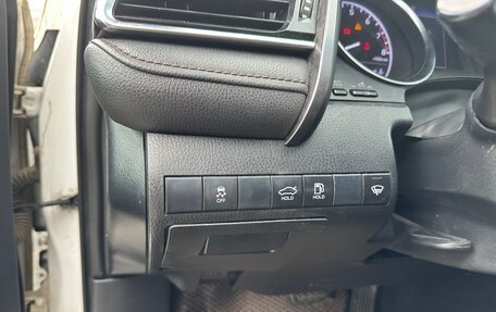 Toyota Camry, 2019 год, 2 600 000 рублей, 14 фотография