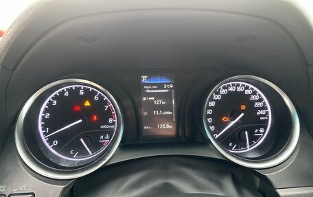 Toyota Camry, 2019 год, 2 600 000 рублей, 16 фотография