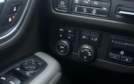 Chevrolet Tahoe IV, 2022 год, 9 995 000 рублей, 12 фотография