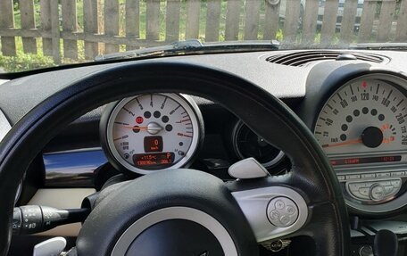 MINI Hatch, 2011 год, 1 250 000 рублей, 3 фотография