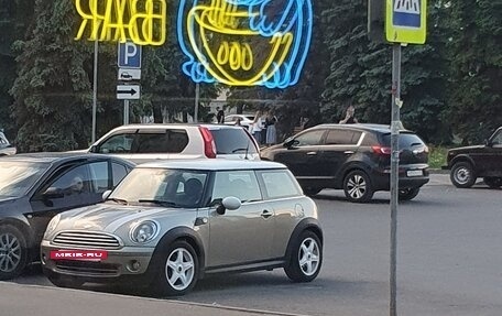 MINI Hatch, 2011 год, 1 250 000 рублей, 18 фотография
