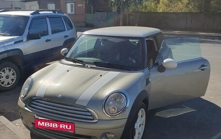 MINI Hatch, 2011 год, 1 250 000 рублей, 19 фотография