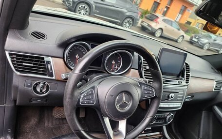 Mercedes-Benz GLS, 2018 год, 4 850 000 рублей, 2 фотография