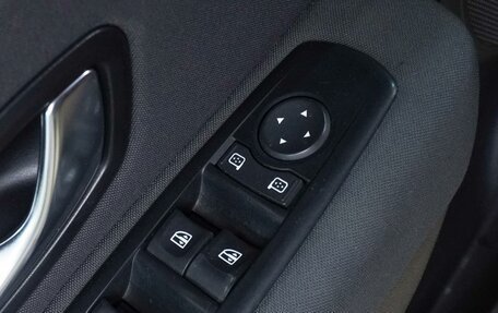 Renault Megane III, 2011 год, 799 000 рублей, 16 фотография