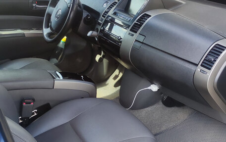Toyota Prius, 2007 год, 630 000 рублей, 12 фотография