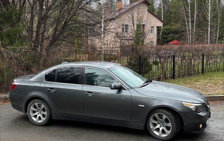 BMW 5 серия, 2004 год, 1 187 000 рублей, 4 фотография
