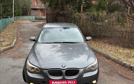 BMW 5 серия, 2004 год, 1 187 000 рублей, 2 фотография