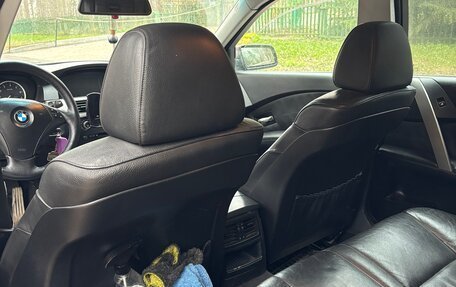 BMW 5 серия, 2004 год, 1 187 000 рублей, 12 фотография