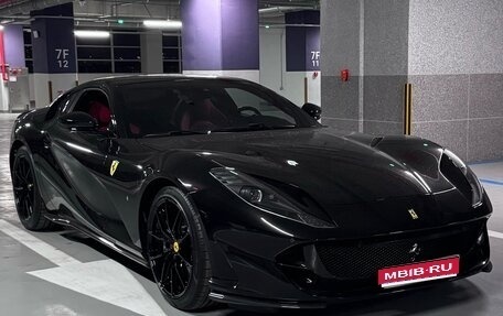 Ferrari 812, 2020 год, 40 000 000 рублей, 1 фотография