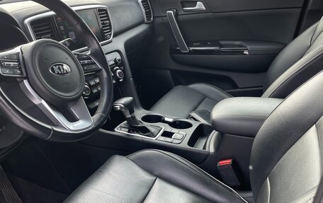 KIA Sportage IV рестайлинг, 2021 год, 3 050 000 рублей, 7 фотография