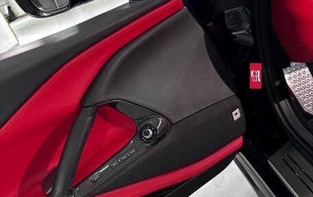 Ferrari 812, 2020 год, 40 000 000 рублей, 7 фотография