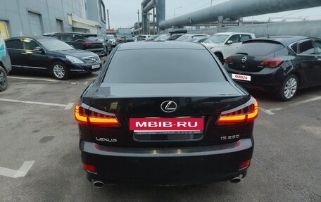 Lexus IS II рестайлинг 2, 2011 год, 1 800 000 рублей, 16 фотография