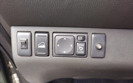 Nissan Pathfinder, 2011 год, 1 950 000 рублей, 21 фотография