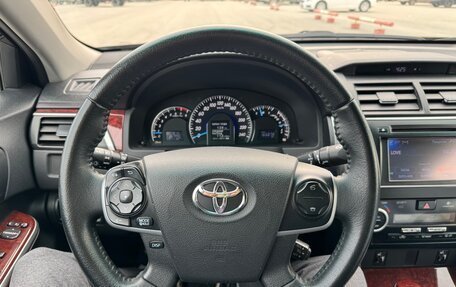 Toyota Camry, 2014 год, 1 950 000 рублей, 13 фотография