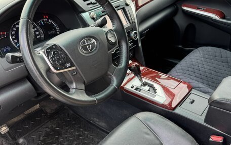 Toyota Camry, 2014 год, 1 950 000 рублей, 12 фотография