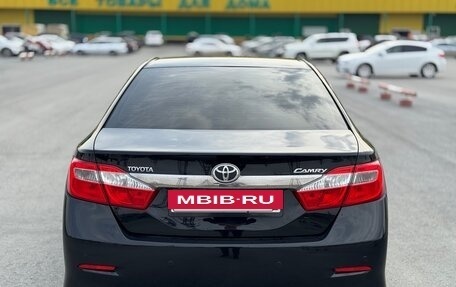 Toyota Camry, 2014 год, 1 950 000 рублей, 5 фотография