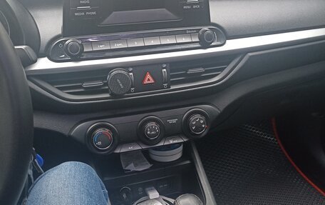 KIA Cerato IV, 2019 год, 1 635 000 рублей, 9 фотография