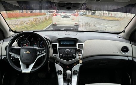 Chevrolet Cruze II, 2012 год, 530 000 рублей, 5 фотография