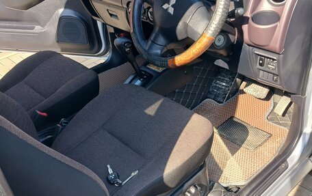 Mitsubishi Pajero Mini II, 2011 год, 899 999 рублей, 14 фотография