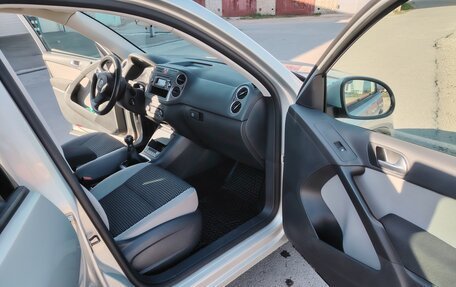 Volkswagen Tiguan I, 2011 год, 1 050 000 рублей, 11 фотография
