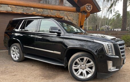 Cadillac Escalade IV, 2018 год, 3 600 000 рублей, 2 фотография